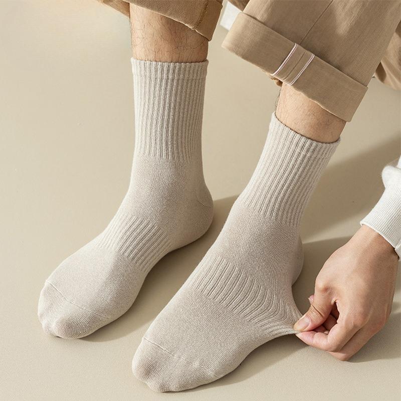 Coffee-colored Mid-calf Women's Autumn and Winter Trendy High-elastic Women's Socks and Simple Socks
