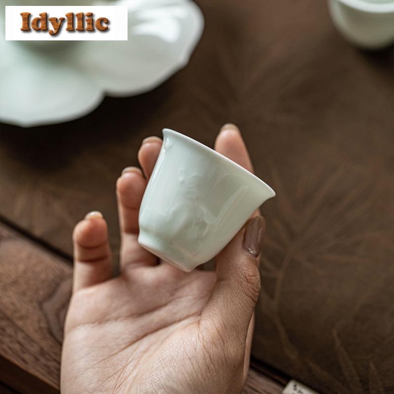 2 pezzi/lotto Tazza da tè Blu Nebbioso Rilievo Tazza da tè di Lusso Bella Tazza da tè Tazza Personale per Degustazione del Tè Tazze del Maestro Jianzhan Set da Tè 35ml