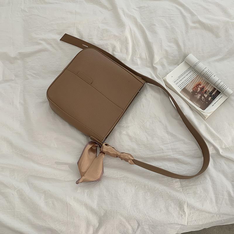 

Korean Version Women S Bucket Bag Newest Ribbon Underarm Bag All-Match Large-Capacity Messenger Bag Women S Handbag Shoulder Bag