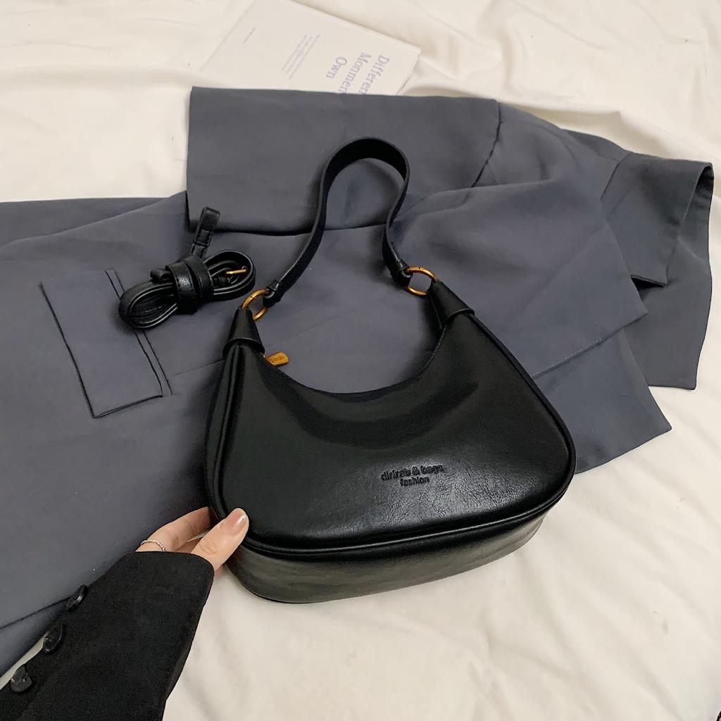 Outside Versatile Underarm Bag Women's Autumn and Winter Casual Women's Messenger Bag Retro Fashion Large Capacity Shoulder Bag Customization