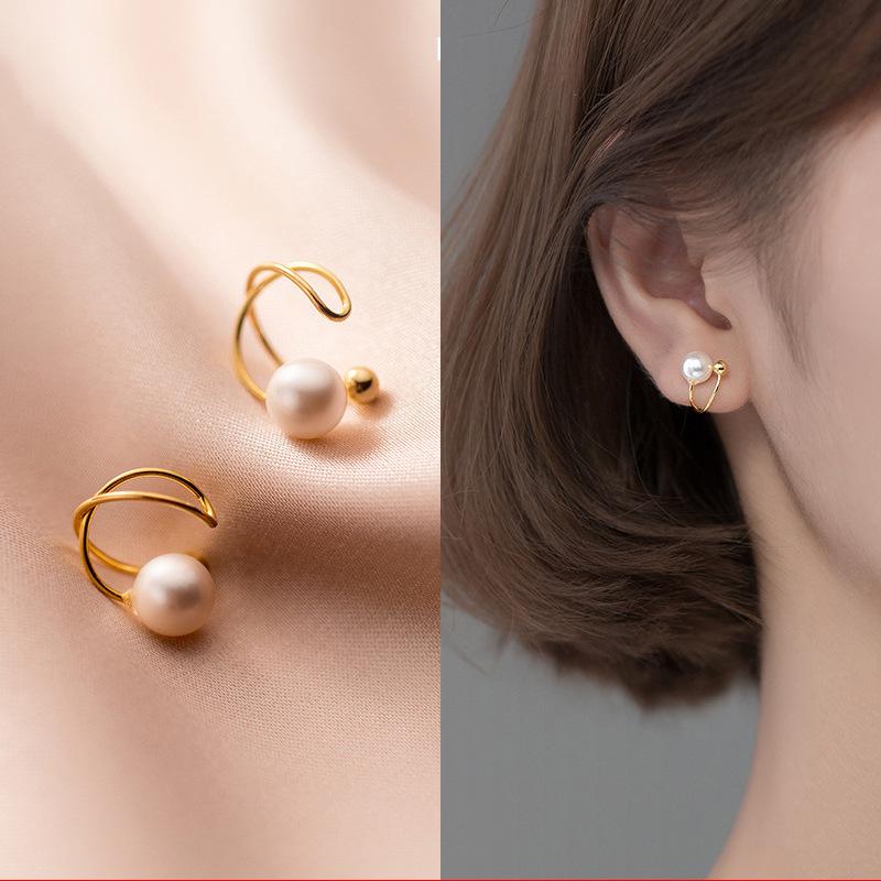 Korean Fashion Small Pearl Clip Earrings For Women Girls Vintage Golden Geometry Ear Cuff Clip Without Pierced Ear Cuff Jewelry