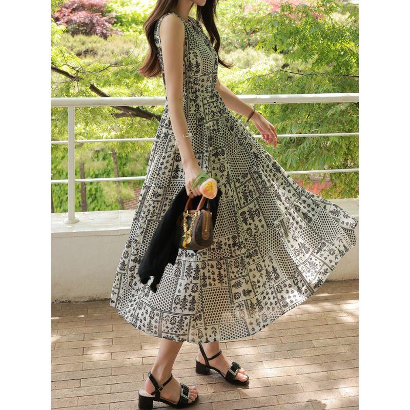 K-style Plus Size Women's Clothing V Neck Leaves Retro Printed Waist-Controlled Lacing Mid-Length Sleeveless Vest Dress Dress