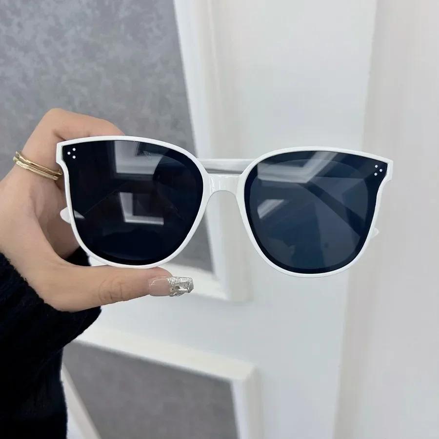 Fashion Square Sunglasses Women Men Brand Designer Luxurious Sun Glasses Female Outdoor Casual Travel
