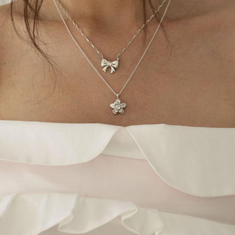 Nephrite Flower necklace