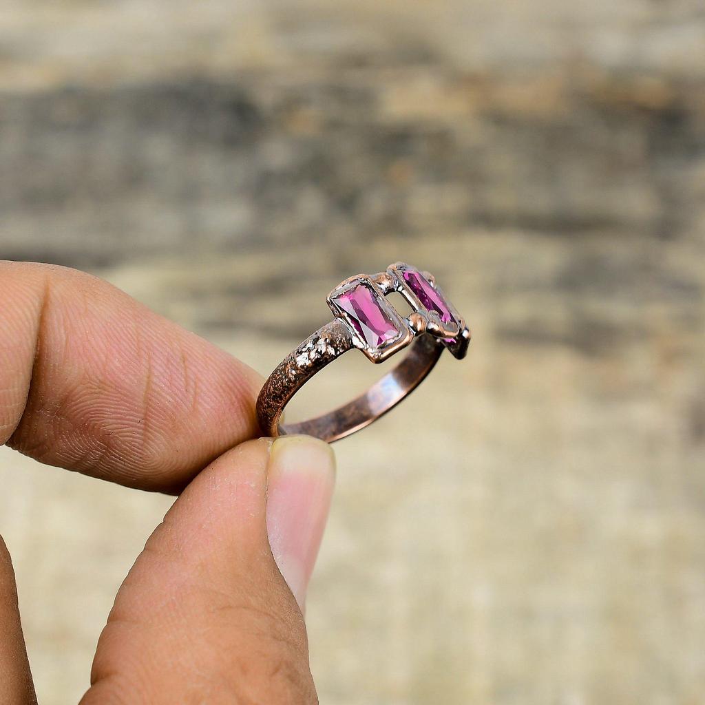Rosa Turmalin Ring Elektrogeformter Kupferring Schöner Edelstein Handgefertigter Ring Elektrogeformter Kupferschmuck Zum Verschenken Erhältlich in Ringgröße