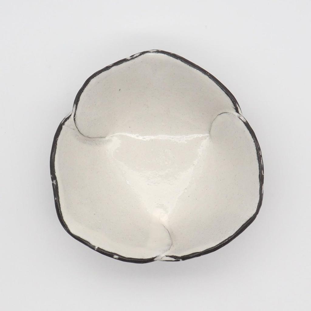 Marutomizuno Mino Ware Mitsuyama Kobachi Large Bowl Kohiki White Ceramic 13cm Made in Japan 090460