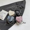 Pfirsichförmige Perlenhandtasche mit kleinem Nischendesign, elegante und vielseitige Ketten-Schultertasche, schlichte Mini-Umschlagöffnung