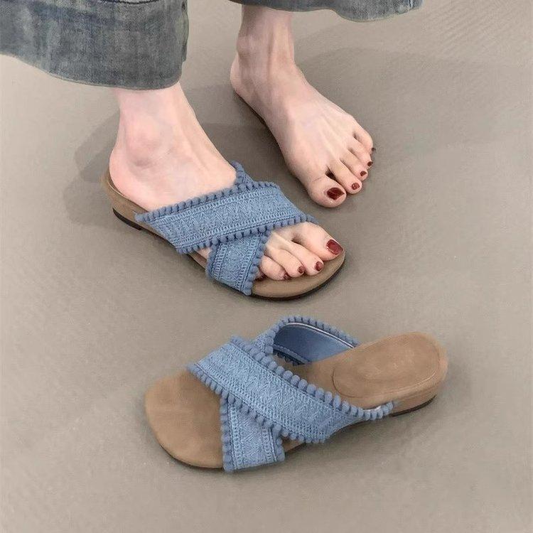 Soft leather version~ Flat bottom cross with cool slippers for women to wear seaside vacation leisure beach with skirt one-word slippers