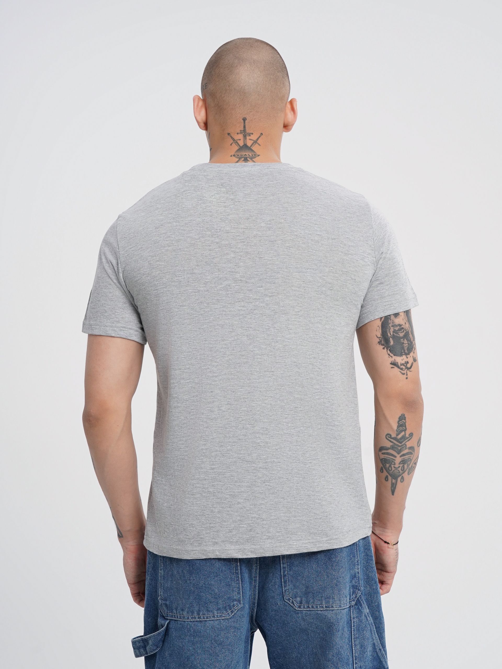 Летние мужские футболки — фото 7