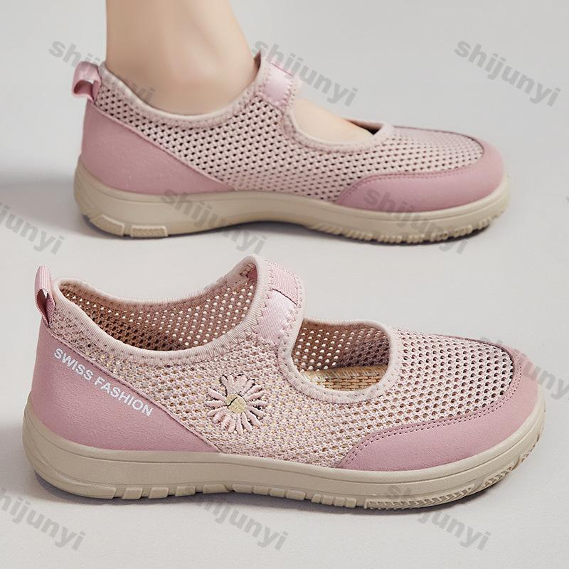 Women's Sandals Summer New Mesh Breathable Non Slip Fashion Sneakers Lightweight Comfortable Soft Sole Outdoor Casual Flat Shoes