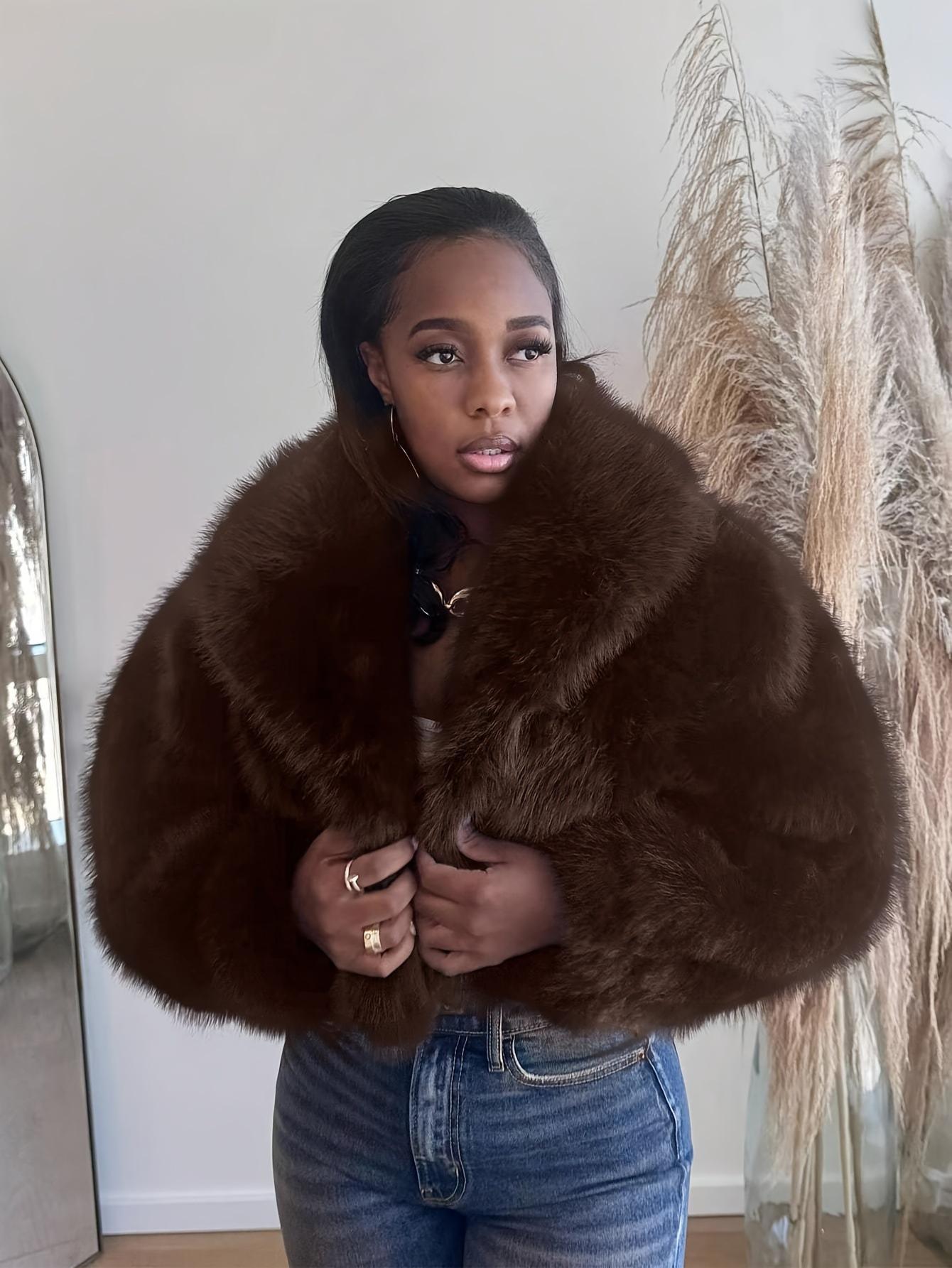 

Короткая куртка с отложным воротником из искусственного меха Medium темно-коричневого