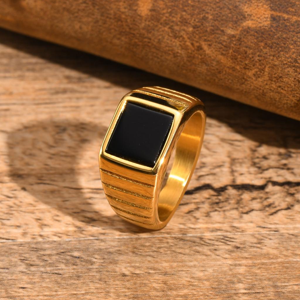Retro Black Stone Signet Ring for Women, Fashion Gold Color Stainless Steel Statement Ring, Polished Square Jewelry Gift