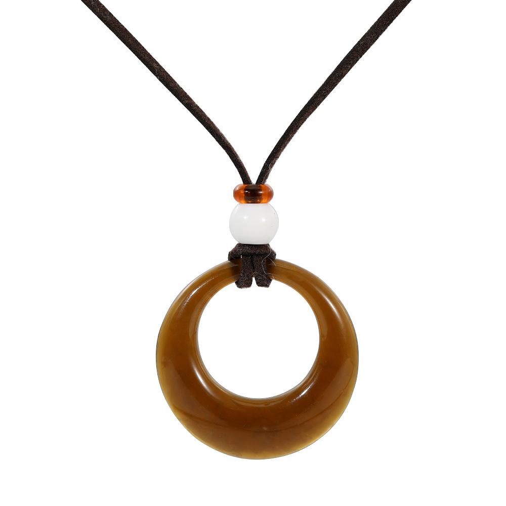 Fashion Resin Round Hollow Pendant Necklaces for Women Girls Vintage Long Rope Sweater Chain Necklaces Party Jewelry Accessories