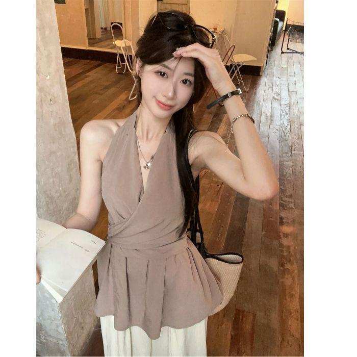 Women s Summer French Halter Tank Top: New Twist Waist Design, Solid Color, Slimming, Sleeveless, Backless Medium хаки