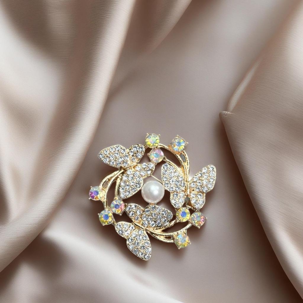 Chinese Butterfly Corsage Brooch: Elegant Women's Anti-exposure Pin - High-end, Versatile, and Stylish Accessory.