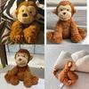 Peluche Jellycat Fuddlewuddle Monkey con morbido pelo corto, ideale come regalo per adolescenti.