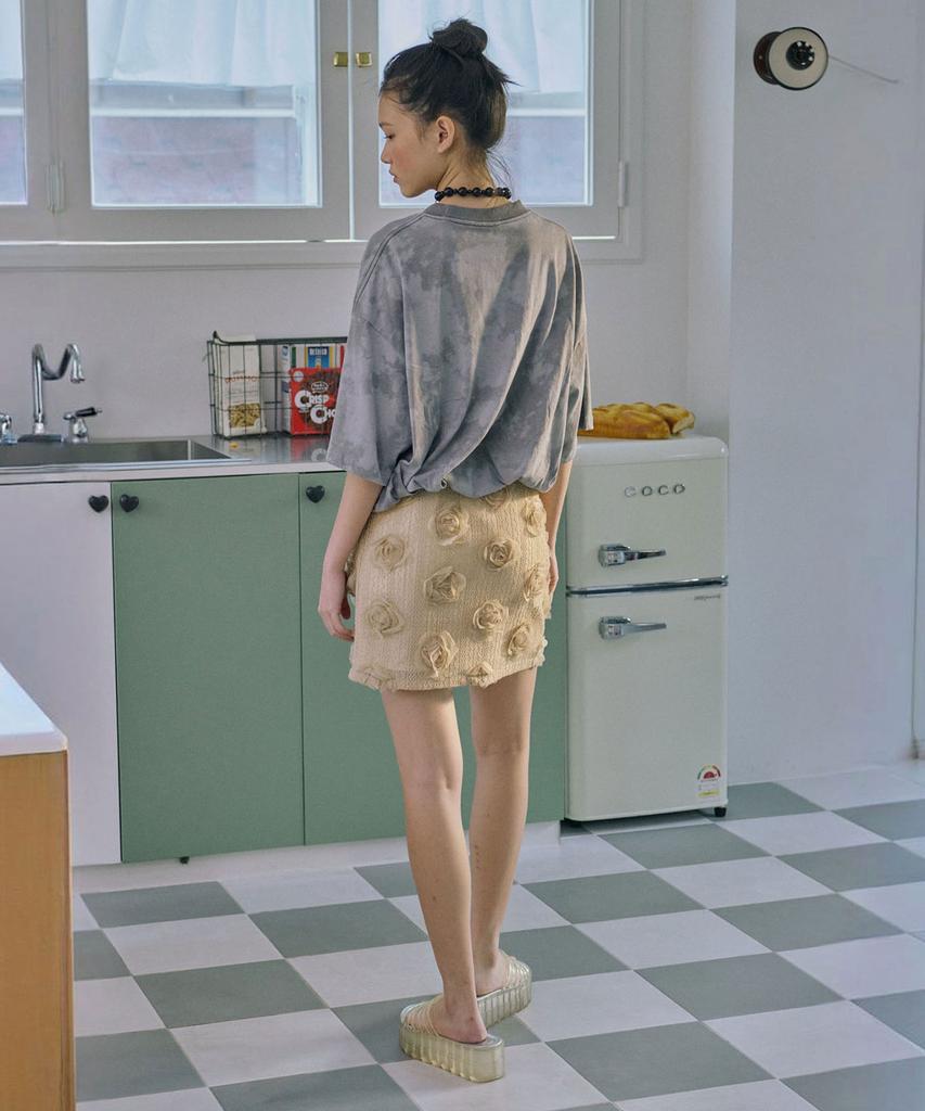 Jun Jun Space Flower Appliqué Mini Skirt_Beige