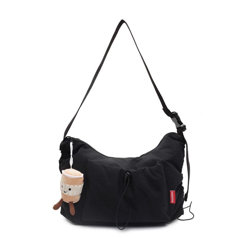 

Casual large-capacity nylon cloth bag women s new lightweight and simple messenger bag commuter shoulder tote bag No pendant чёрный