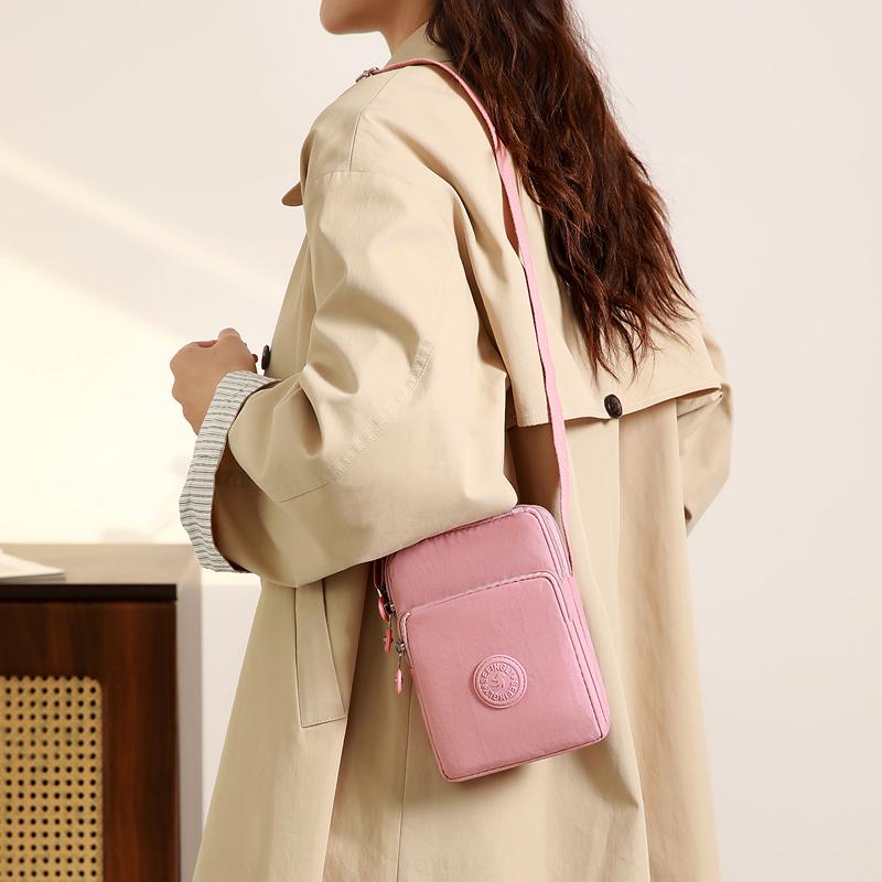 Lightweight Small Bag Large Capacity Multi-Layer Commuter Mobile Phone Bag Nylon Coin Purse