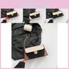 Chic Retro Shoulder Bag Fashionable Large Capacity Crossbody Small Square Bag 2024 Spring
