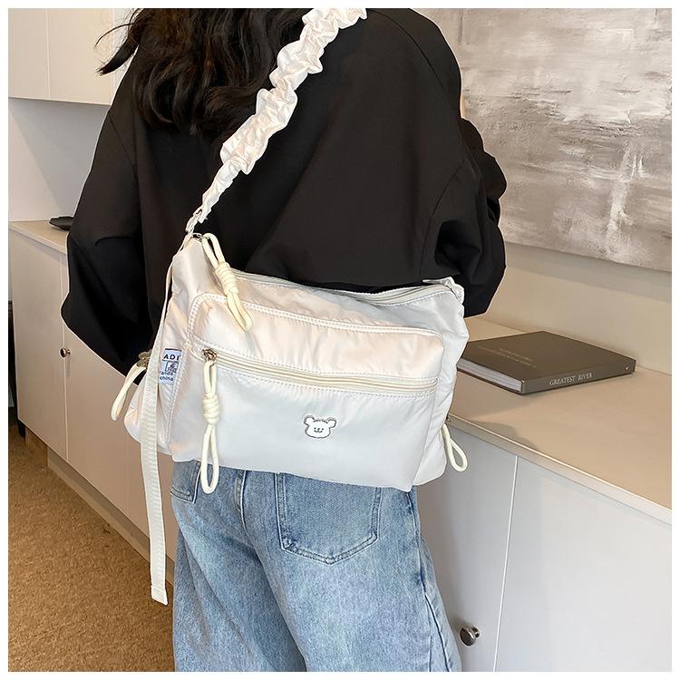 New Spring High-quality Lightweight Large-capacity Bucket Nylon Bag Drawstring Shoulder Messenger Bag