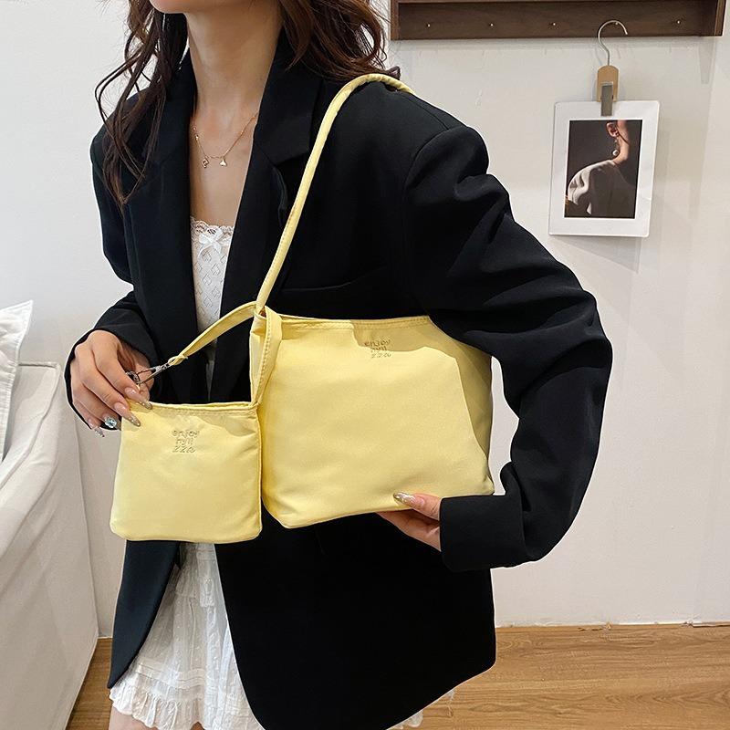 Autumn new women's personalized shoulder bag texture fashion trend niche design armpit bag