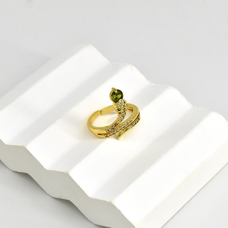 Retro European-American Snake Ring: Gold-Plated Copper Winding Animal Design