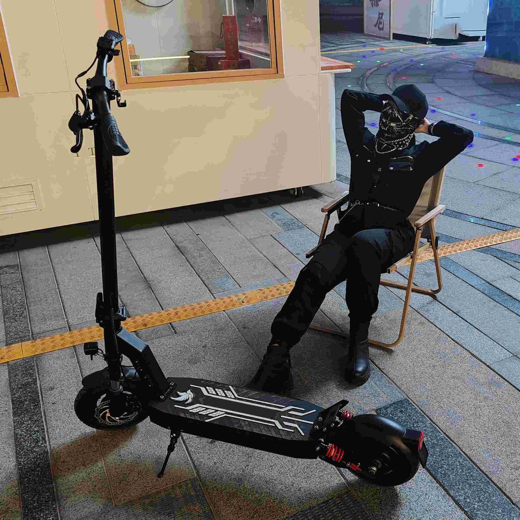 DriveTron DT08 Electric Scooter: 48V 13Ah Battery, 40 Km/h, 60 Km Range, 1100W Motor, Foldable Design