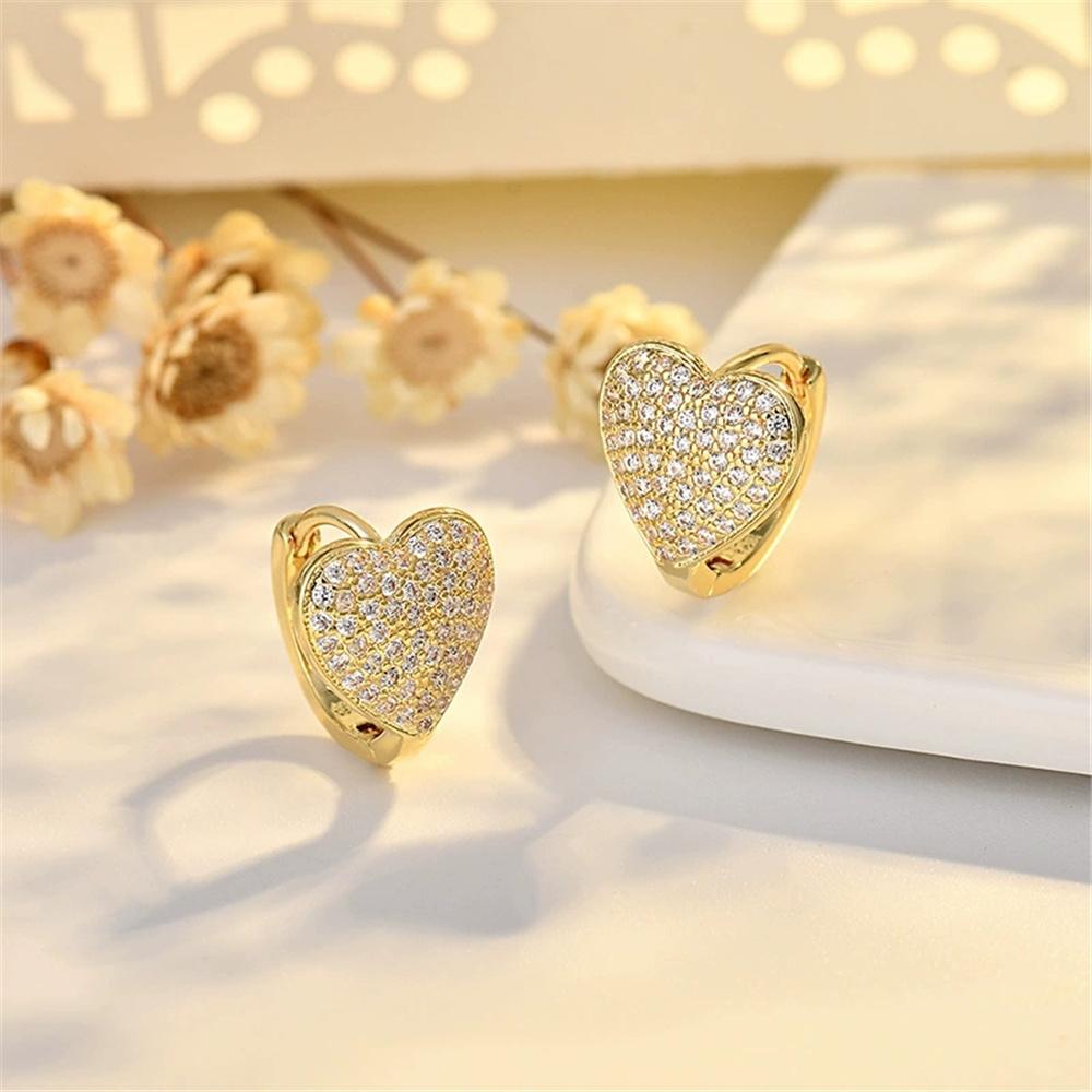 Luxury Female White Zircon Stone Heart Hoop Earrings Vintage Fashion Gold Color Wedding  For Women
