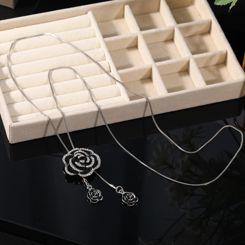 Rose long necklace sweater chain fashion personality clothes accessories direct sales high sense