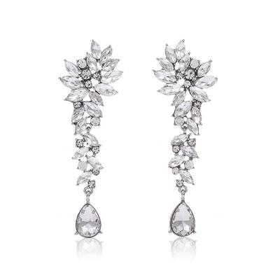 2026 New Sexy European and American Fashion Earrings Water Drop Shape Personalized Women's Accessories Pendant Earrings Bridal Wedding
