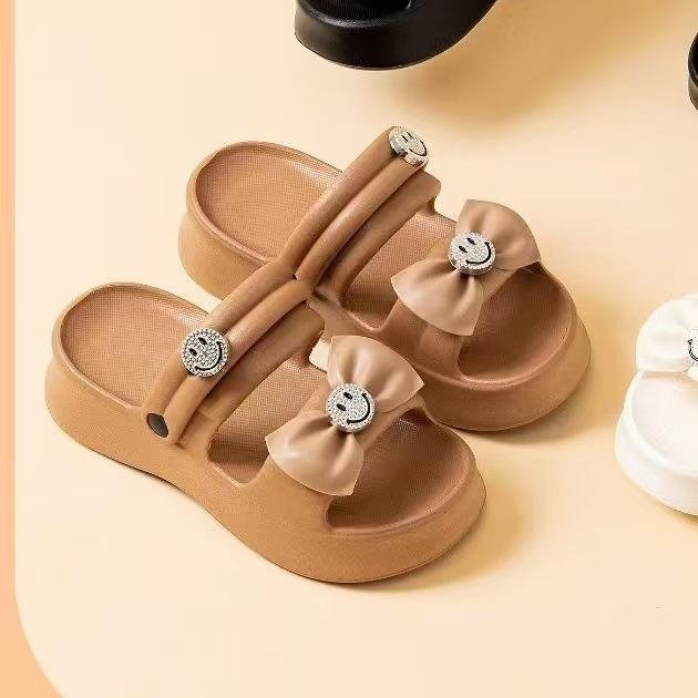 Nye Sandaler med Tykk Såle for Kvinner Eva Materiale Sandaler Bruk Fritidssløyfe Innendørssandaler