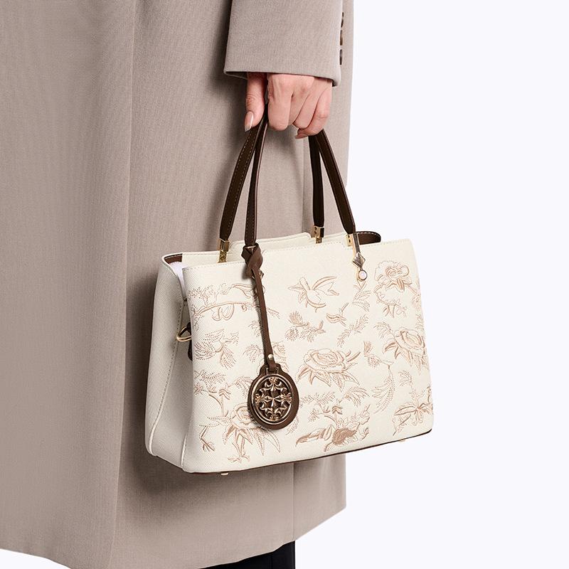 Mother'S Day Gift, Mother Bag, Women'S Bag, Handbag, Large Capacity Single Shoulder, High-End Rose Embroidery