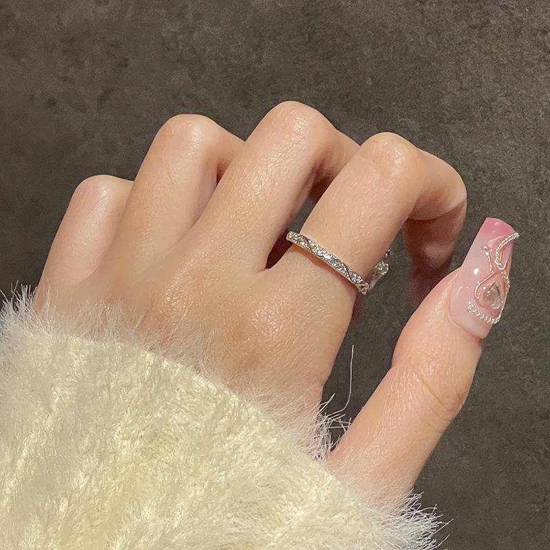 Flash Diamonds Full Of Diamonds, Zircon Lines, Nail Combinations, Stacked Rings, Women'S Niche Design Rings, Advanced Sense