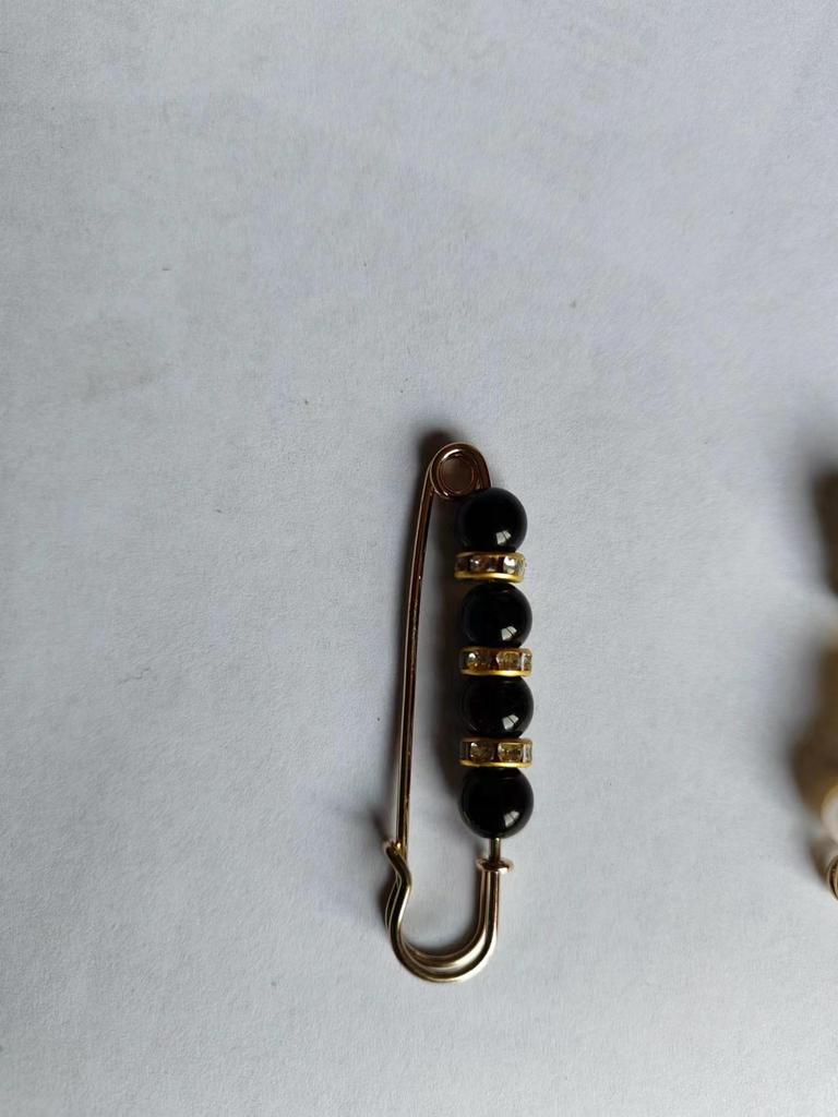 Waist Buckle Pin: Adjustable Anti-Exposure Brooch for Pants and Skirts