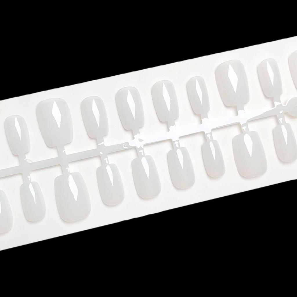 Minimalist Solid Color Press-On Nails: Cherry Red, Black, White, Blue, Green, Nude - Short Ladder Nail Art Patches