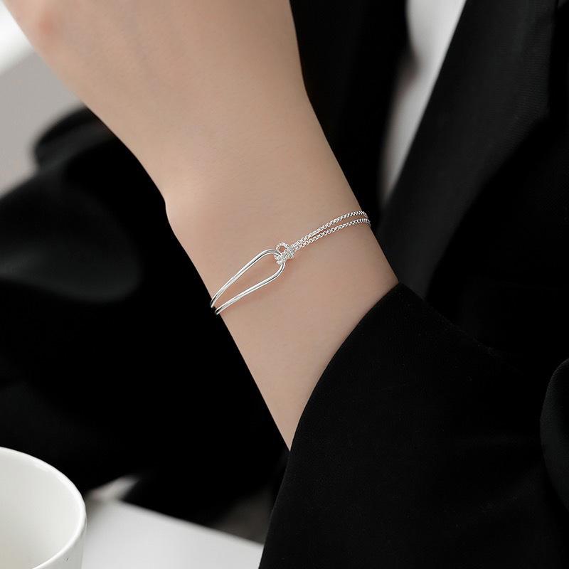 Women's Double-Layer Asymmetrical Knotted Bracelet - Exquisite, Niche Design, Light Luxury, Lucky Summer Accessory