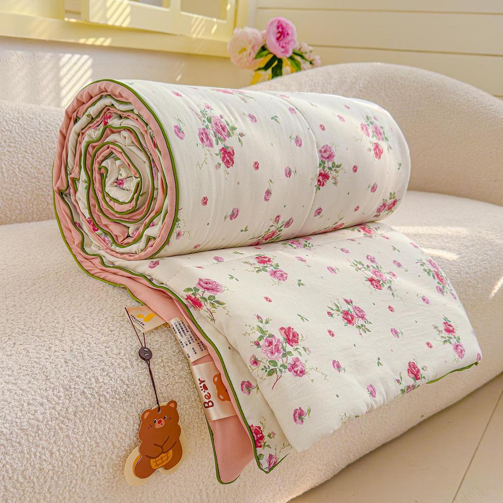 Washed Crinkled Gauze Summer Quilt - Skin-Friendly Cool Blanket for Air Conditioning