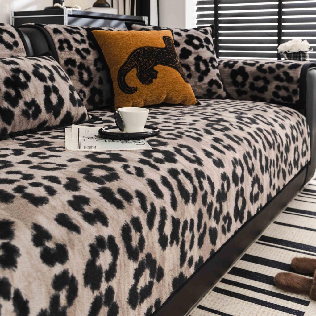 Leopard Print Plush Sofa Cushion Autumn And Winter New Non-Slip Light Luxury High-End Straight Row Sofa Cushion