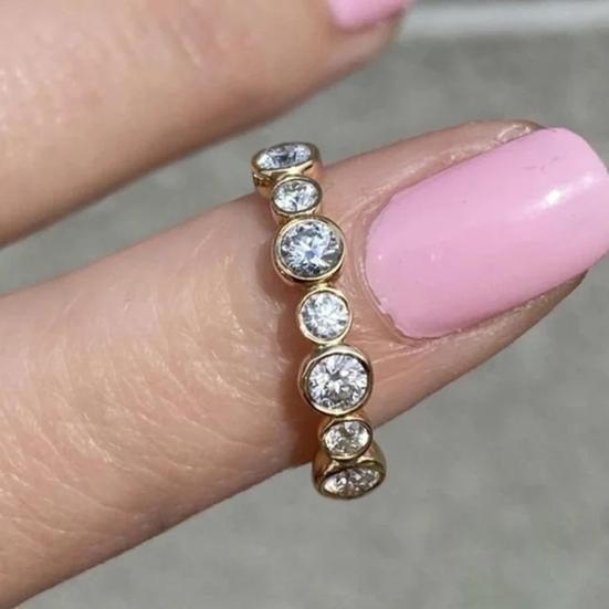 Round-cut Cubic Zirconia Wedding Ring for Women All-Around Band Ring for Engagement Valentine's Day Birthday Gift