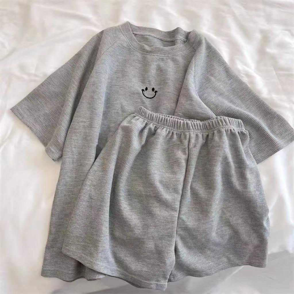 

Летняя женская повседневная пижама с коротким рукавом и смайликом, 2023 M