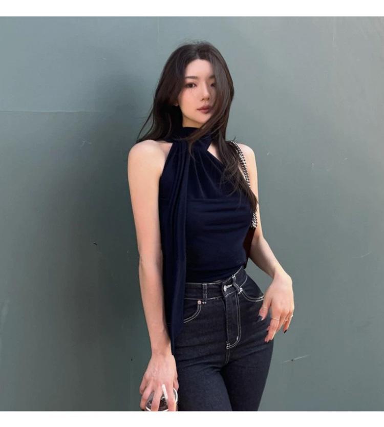 Dongdaemun Slim Fit Halter Top – Dámský univerzální top se stuhou zvýrazňující klíční kost a postavu