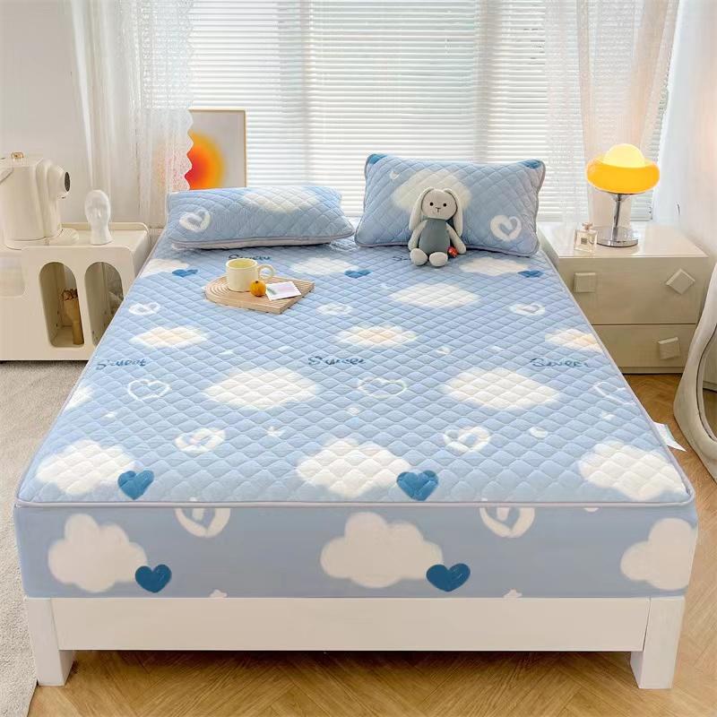 Soft Brushed Thicken Quilted Mattress Cover Breathable Anti-mites Al-inclusive Queen Size Bed Cover Not Included Pillowcase