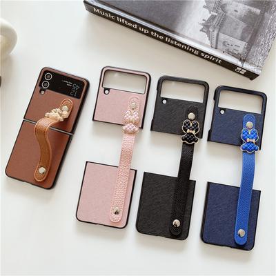 Cute Bear Pu Leather Case With Retractable Wrist Strap For Samsung Galaxy Z Flip 4 Z Flip 3 5g Shockproof Cover Z Flip4 Zflip3