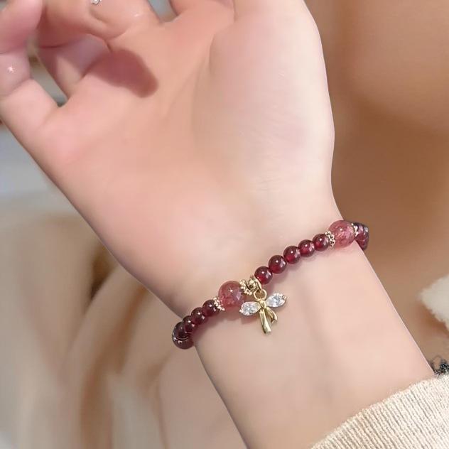 Gold-Plated Natural Garnet Flower Bracelet: Korean Design, Light Luxury, Versatile Crystal Bead