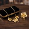 Retro Style Metal Flower Jewelry Set European Style Exaggerated Retro Jewelry  For Ladies