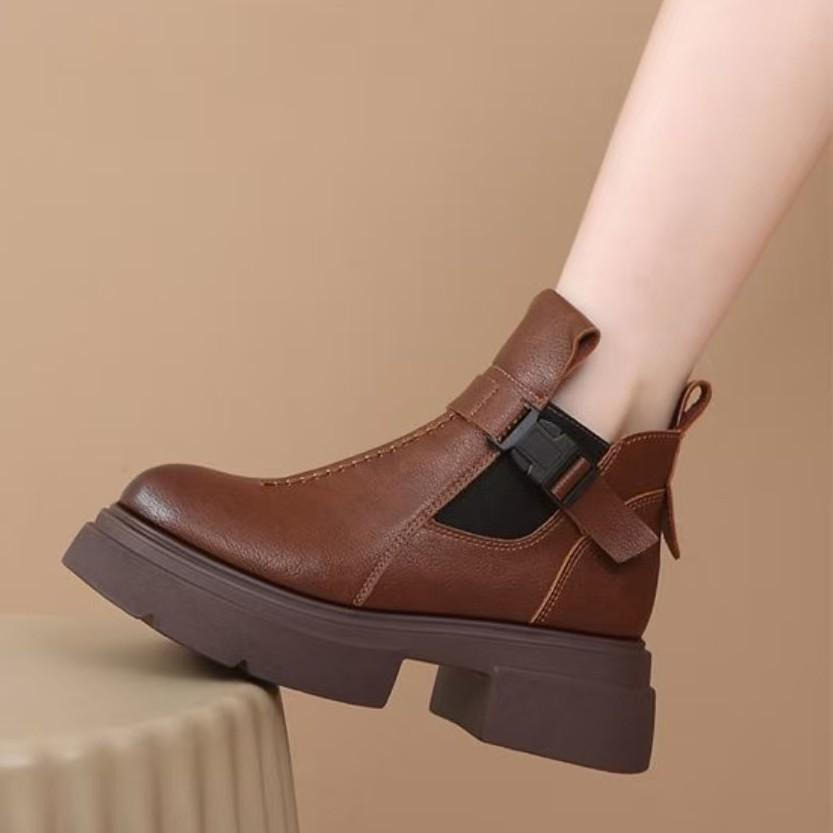 Thick-soled Martin boots women's 2025 autumn and winter new fashionable retro soft leather single boots comfortable British style short boots