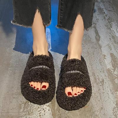 Sapatos de lã encaracolada com sola grossa de urso para celebridades da internet, sapatos femininos, novo para usar no outono e inverno, chinelos de algodão de pelúcia de uma tira