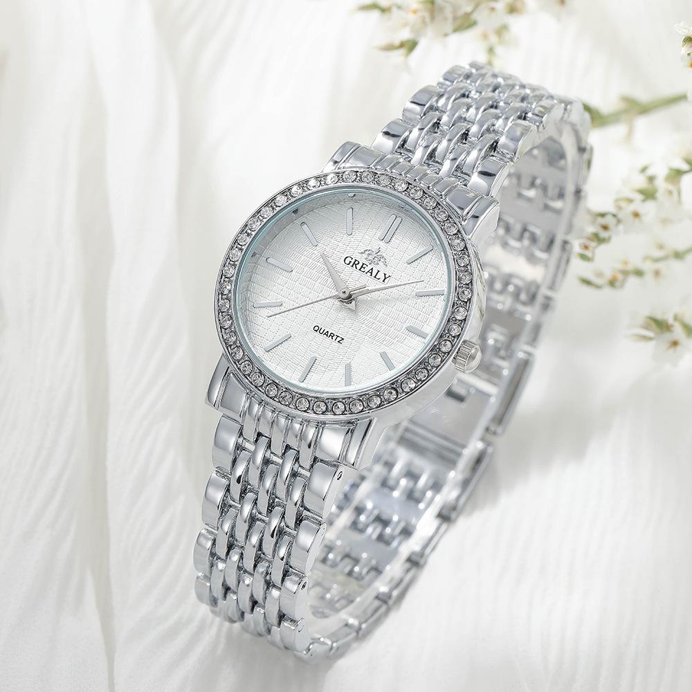 Luxury Women Wristwatches Ladies Fashion Female Silver Bracelet Quartz Watches Set