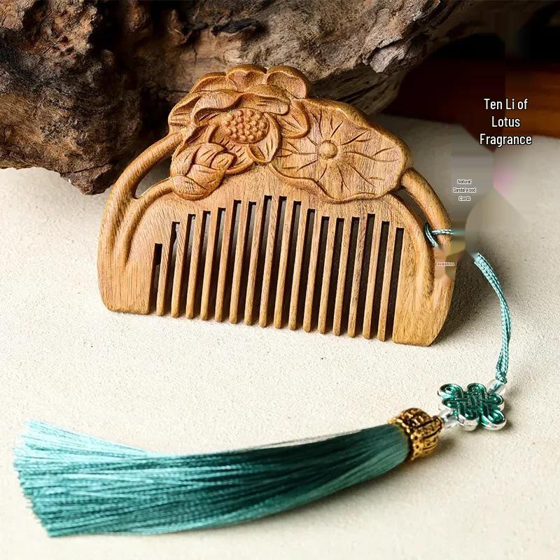 Zielone drzewo sandałowe Retro rzeźbiony grzebień - Grawerowany drewniany grzebień dla kobiet